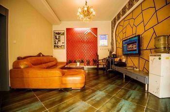 Shuangshuang Home Fenghuang Hongqiao Branch 外观 照片